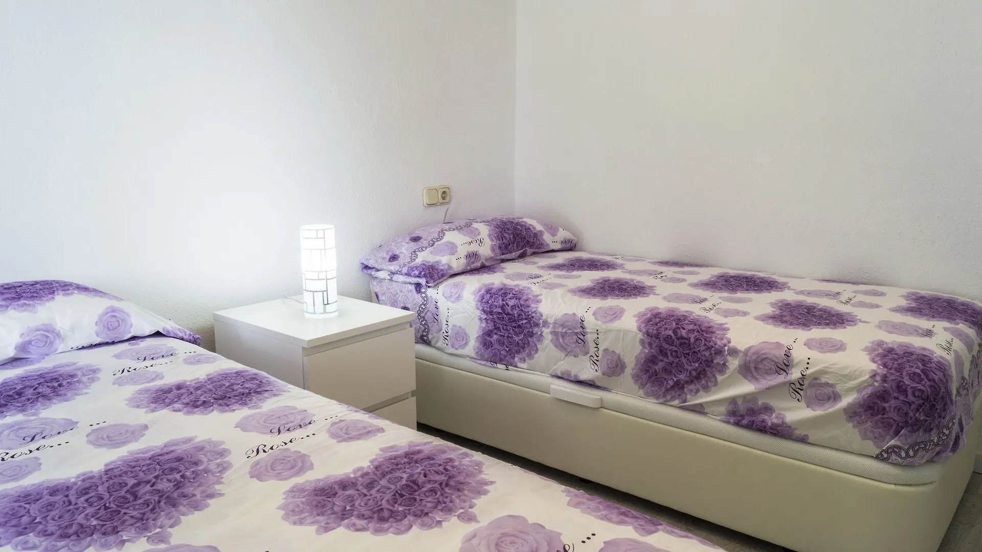 דירה מיחאס Apartamento Pueblo Valleverde